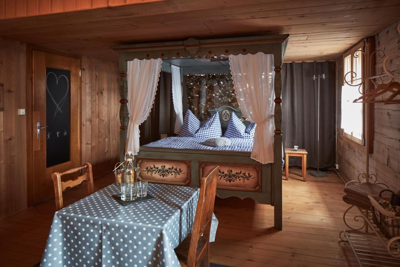 Nostalgie Bed & Breakfast Chraemerhus Curaglia Екстериор снимка
